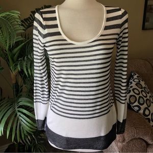 Vince gray white stripe scoop neck rayon blend pullover top